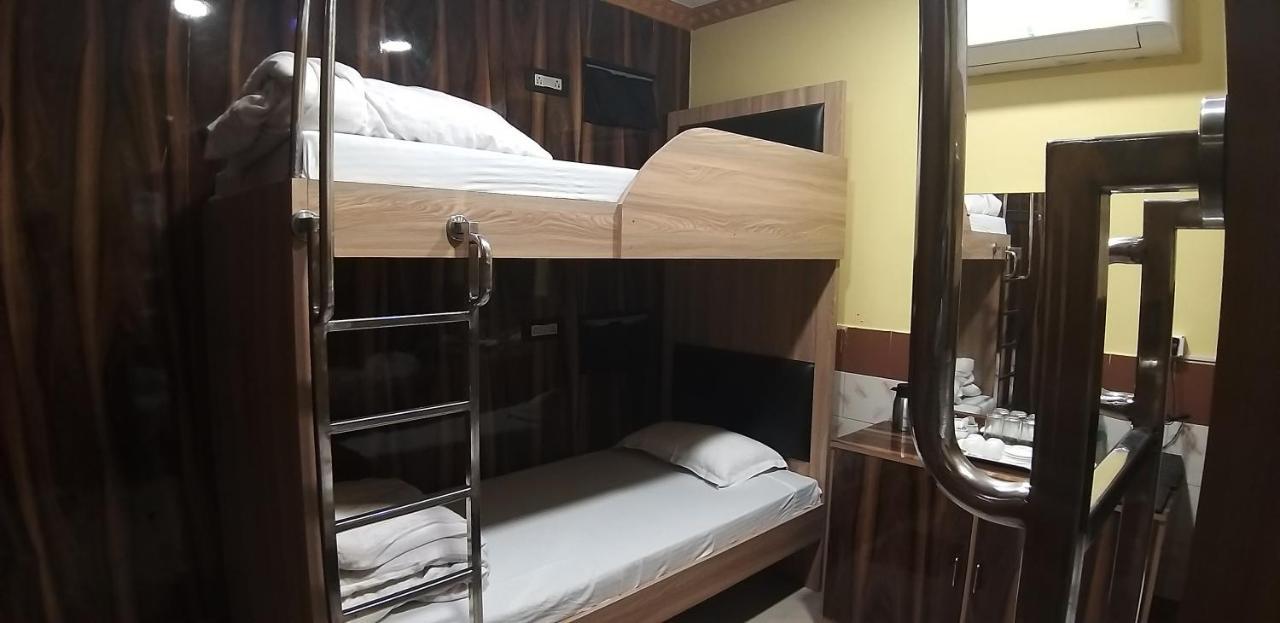 Rmd Hotels & Resorts Kalkuta Zewnętrze zdjęcie